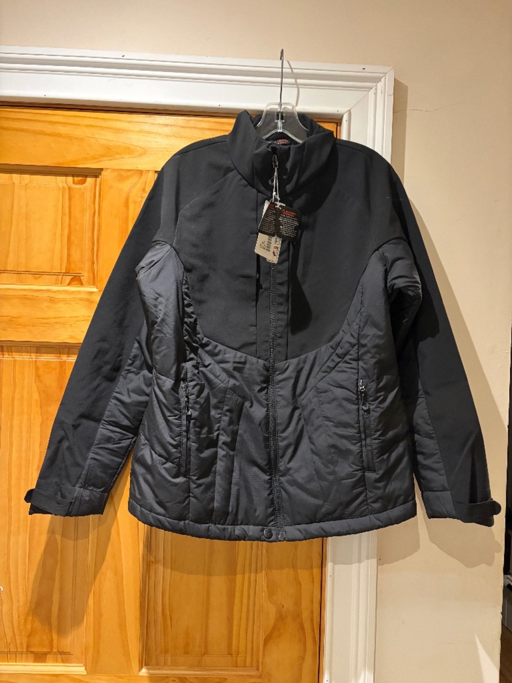 North End Sport Women’s Size Large Black Jacket